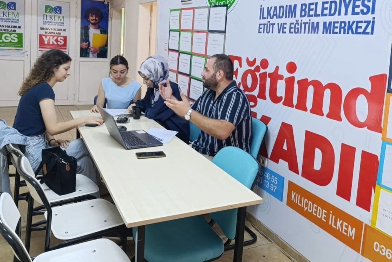 İLKADIM BELEDİYESİ’NİN EĞİTİM YUVASI İLKEM’DE, YKS SONUÇLARININ AÇIKLANMASININ ARDINDAN...