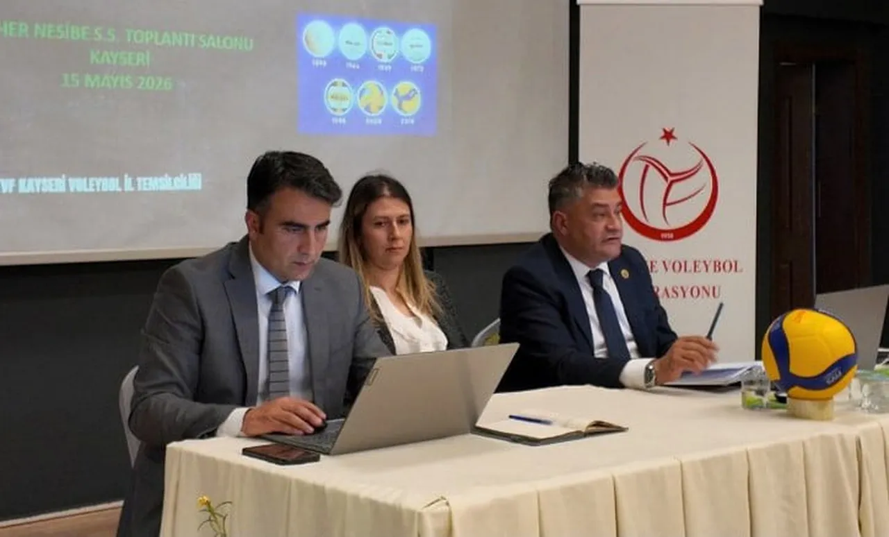 2025-2026 VOLEYBOL SEZONU AYLIK HAKEM, GÖZLEMCİ VE SAHA MÜDÜRLÜĞÜ BİLGİLENDİRME SEMİNERİ, KAYSERİ...