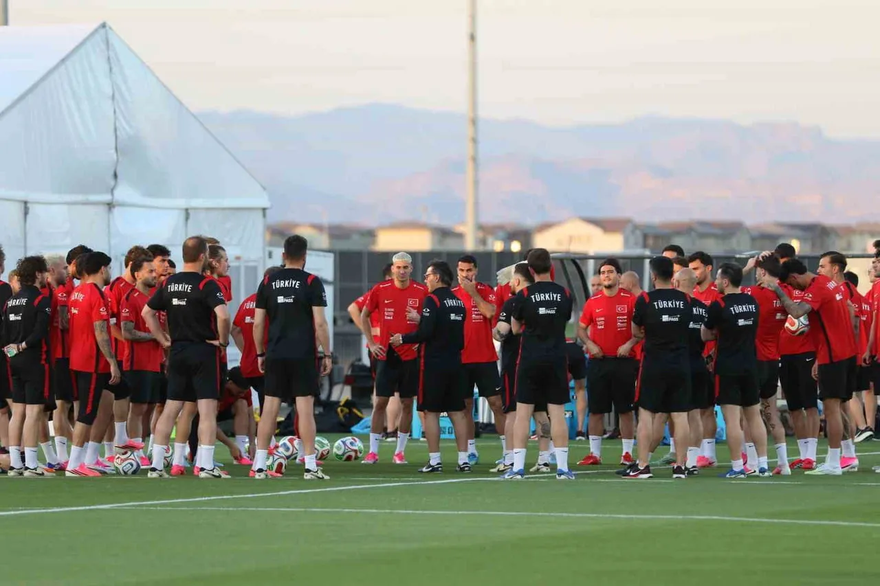 2026 FIFA DÜNYA KUPASI HAZIRLIKLARI İÇİN ARİZONA'DA KAMPA GİREN A MİLLİ FUTBOL TAKIMI, İLK...