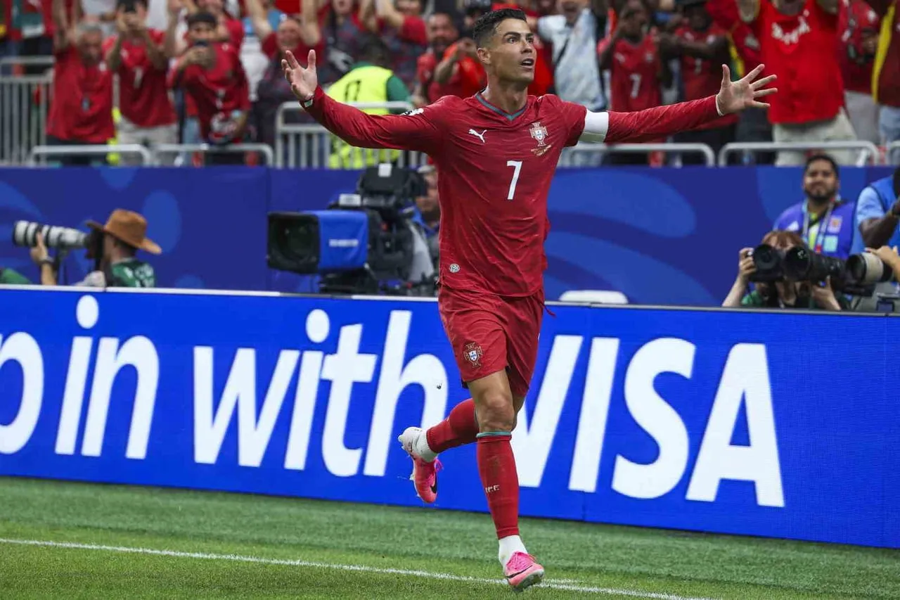 2026 FIFA DÜNYA KUPASI K GRUBU'NUN 2. HAFTASINDA PORTEKİZ, ÖZBEKİSTAN'I 5-0 MAĞLUP EDERKEN...