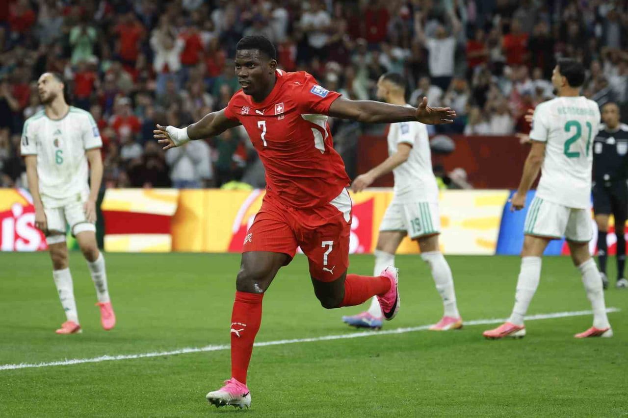2026 FIFA DÜNYA KUPASI SON 32 TURUNDA İSVİÇRE, CEZAYİR'İ 2-0 MAĞLUP EDEREK, SON 16 TURUNA...