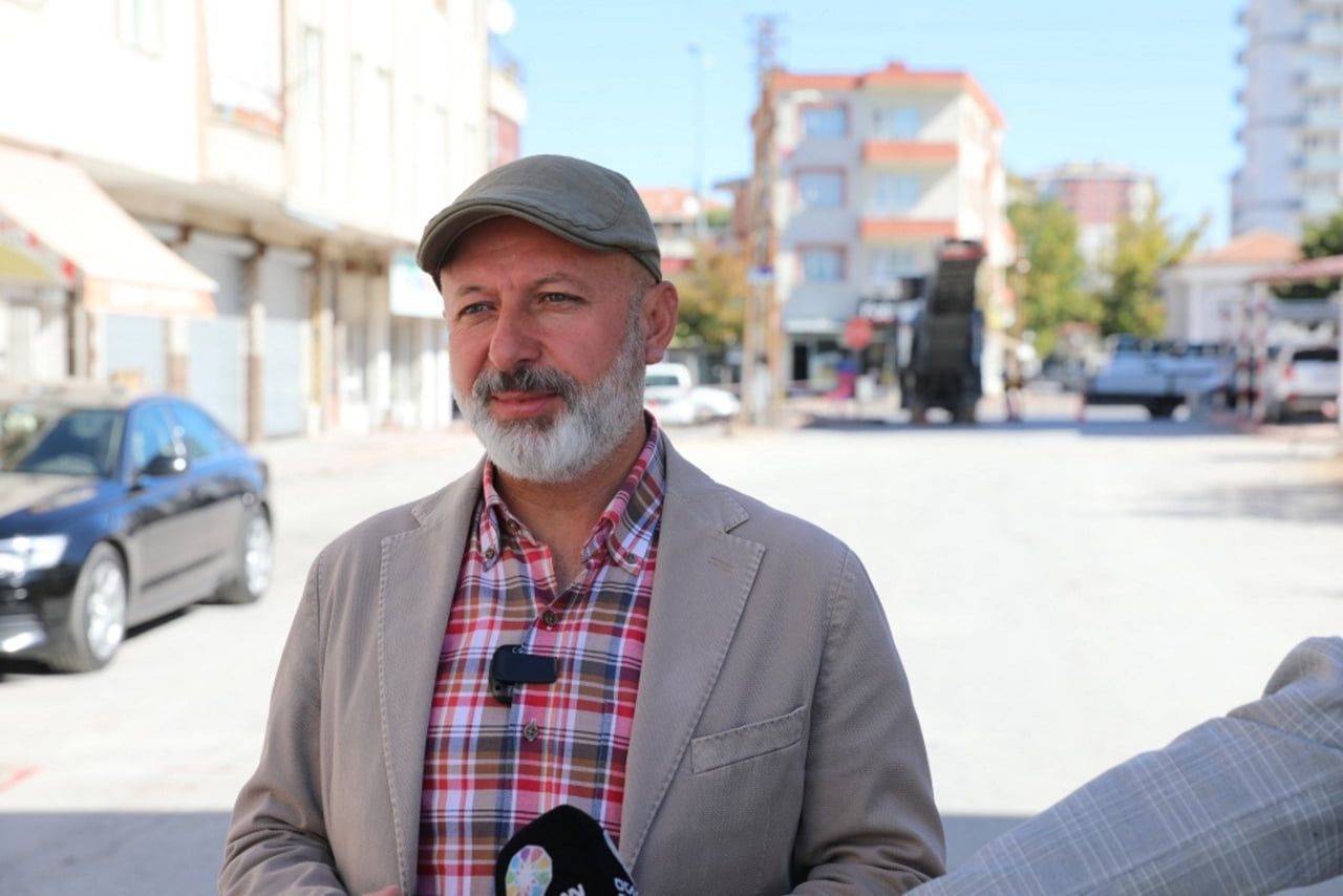 KOCASİNAN BELEDİYESİ’NİN HER ALANDA YAPTIĞI ÇALIŞMALARLA ÖRNEK OLDUĞUNU VURGULAYAN KOCASİNAN...