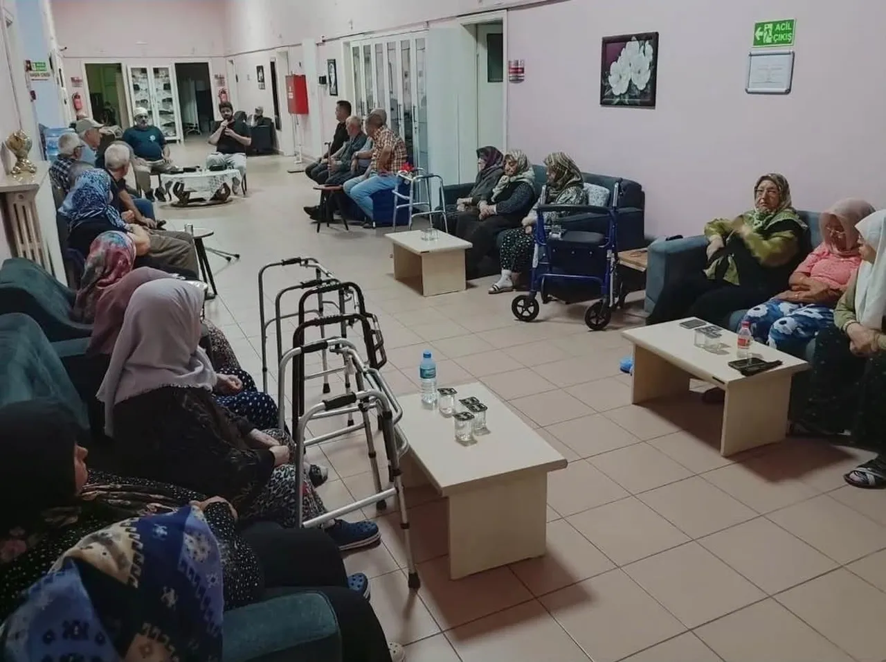 KIRKLARELİ AİLE VE SOSYAL HİZMETLER İL MÜDÜRLÜĞÜ TARAFINDAN, MEVLİD KANDİLİ DOLAYISIYLA HUZUREVİ...