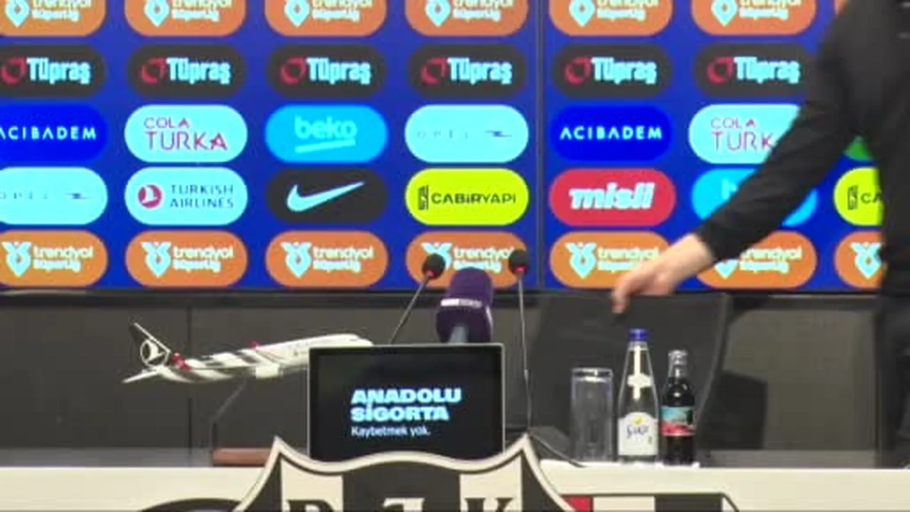 İstanbul Başakşehir Teknik Direktörü Nuri Şahin, Beşiktaş karşısında bireysel hatalardan kaynaklı...