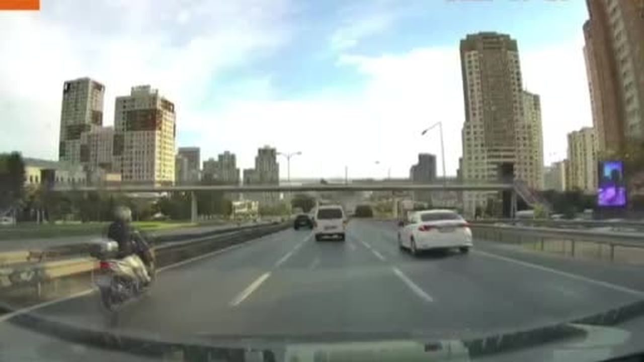Esenyurt’ta servis şoförü silahla yaralamaya teşebbüs suçundan tutuklama talebiyle sevk...
