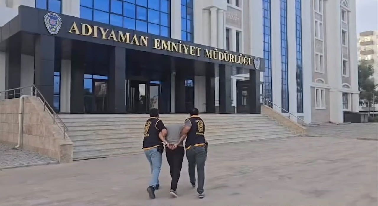 ADIYAMAN’DA KAMU DÜZENİNİN KORUNMASI, SUÇUN ÖNLENMESİ VE ARANAN ŞAHISLARIN YAKALANMASINA YÖNELİK...