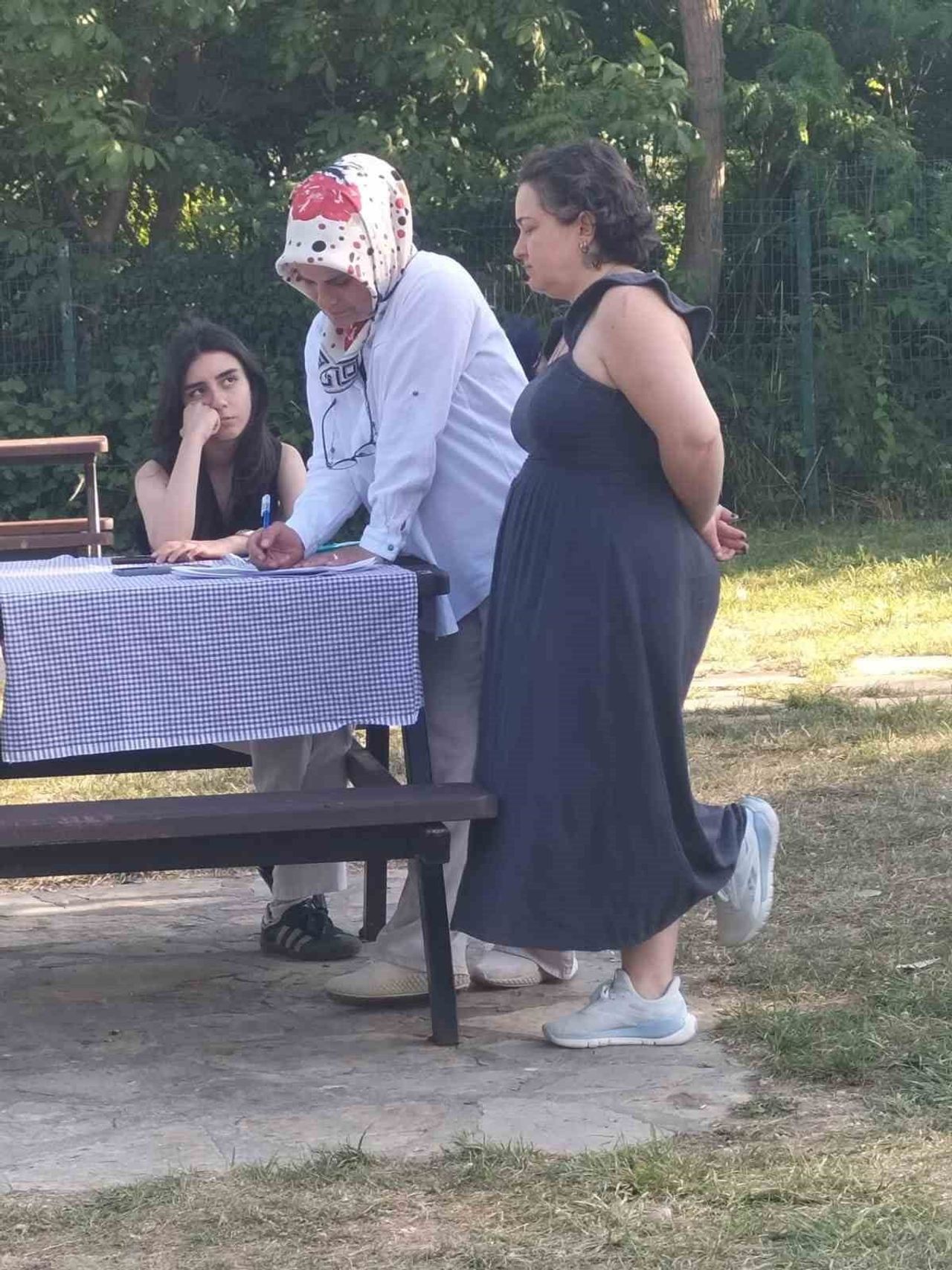 SAĞLIK BAKANLIĞI TARAFINDAN HAYATA GEÇİRİLEN "HAREKET YAŞINI ÖĞREN, SAĞLIKLI YAŞA!" KAMPANYASI...