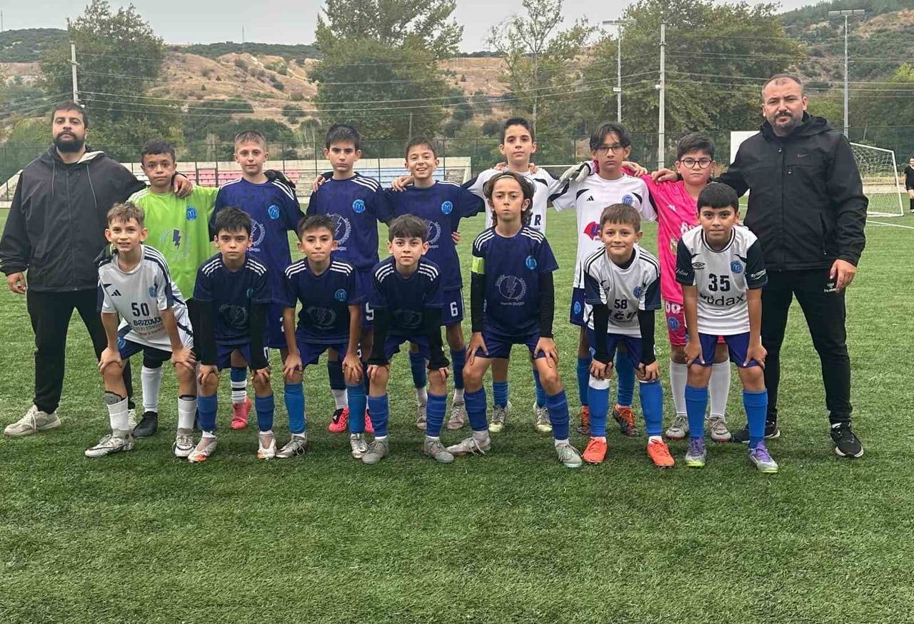 U12 GENÇLER LİGİ'NDE BİLECİK DERBİSİNDE KAZANINI ÇIKMADI