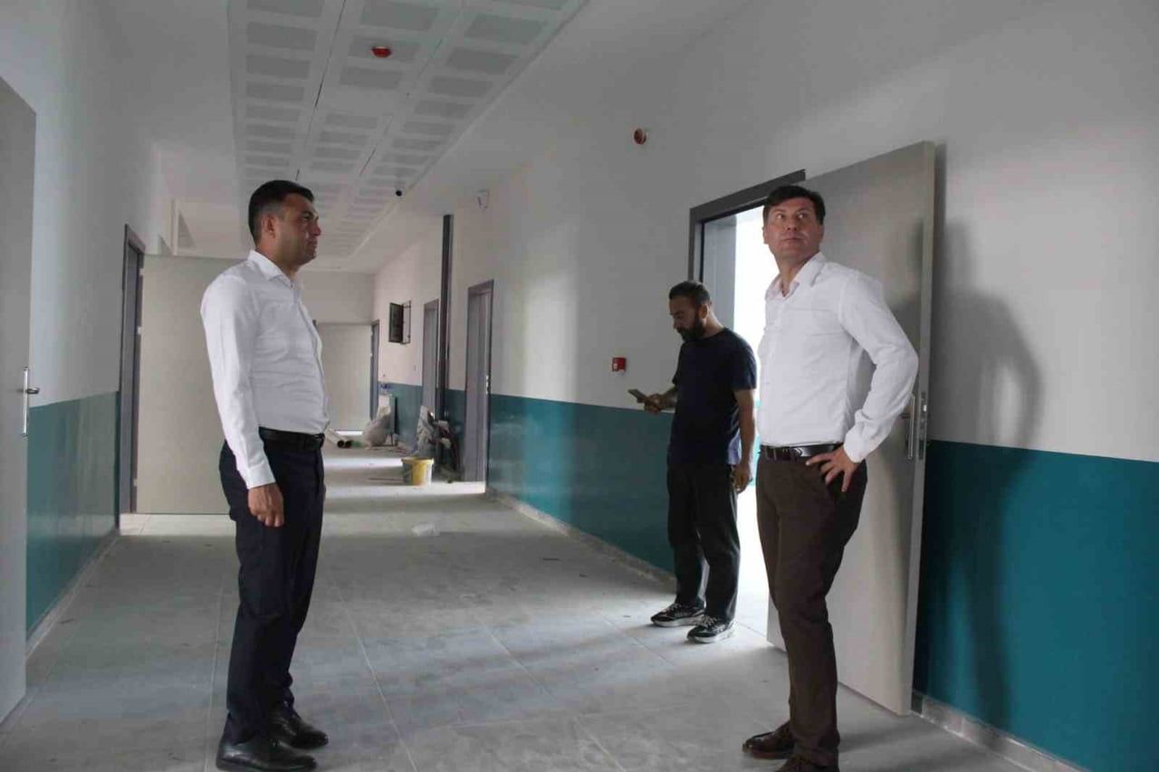 CİZRE’DE ŞAH MAHALLESİ’NDE 15 TEMMUZ DEMOKRASİ ZAFERİ ORTAOKULU’NUN YERİNE İNŞA EDİLEN 24...