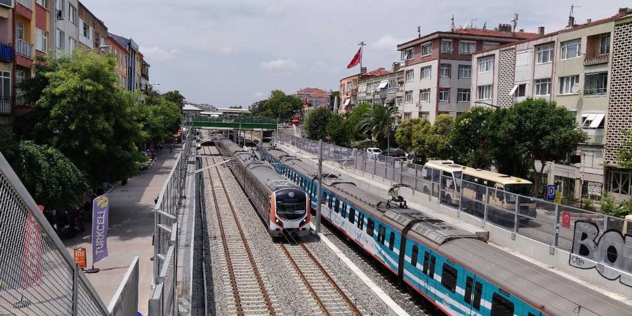 23 Nisan Cumartesi günü toplu taşıma ücretsiz mi
