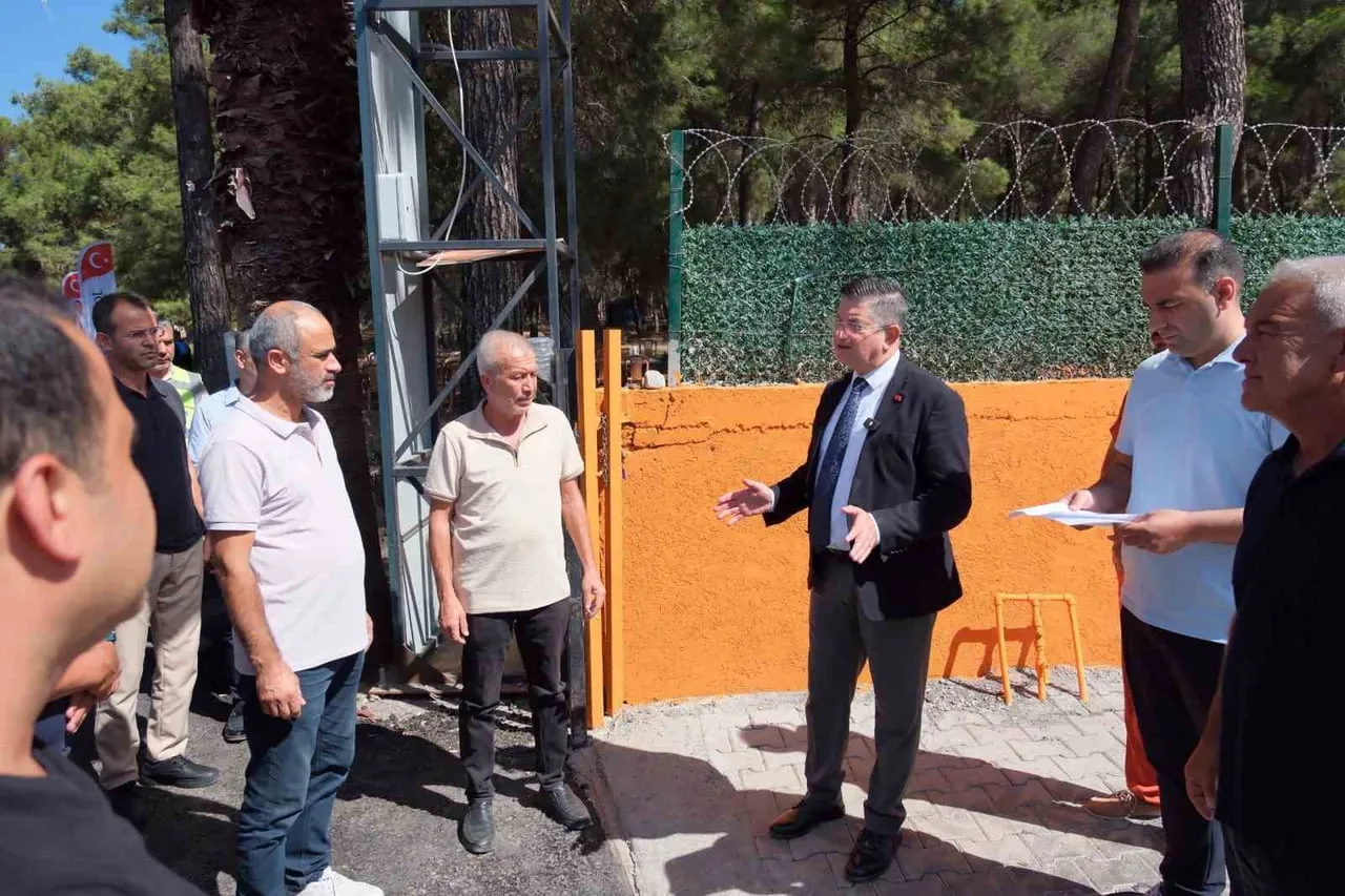 DÖRTYOL BELEDİYE BAŞKANI DR. BAHADIR AMAÇ, MUHTARLAR VE BELEDİYE MECLİS ÜYELERİYLE BİRLİKTE...