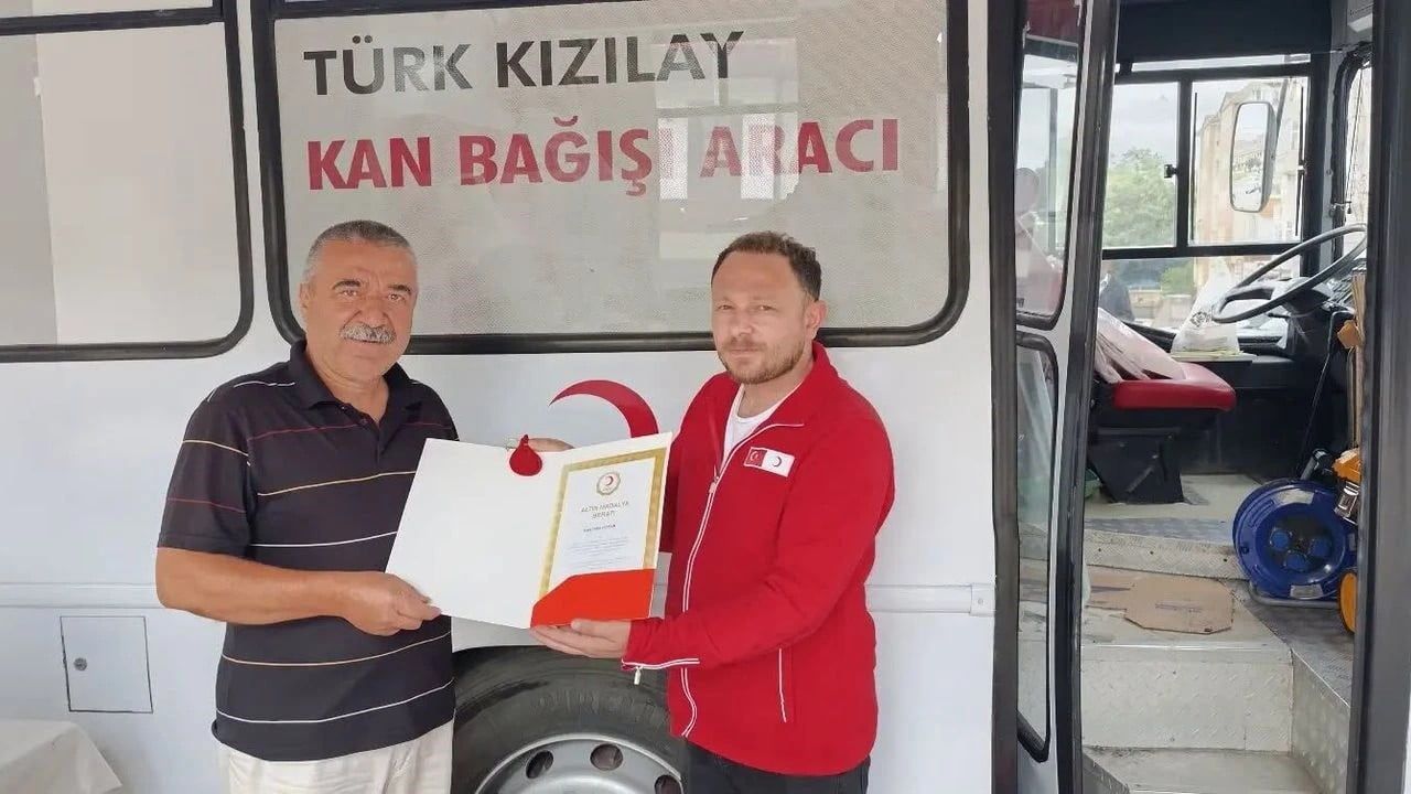 SİNOP’UN BOYABAT İLÇESİNDE DÜZENLİ KAN BAĞIŞLARIYLA ÖRNEK OLAN ŞÜKRÜ DOYUM, 35’İNCİ BAĞIŞININ...