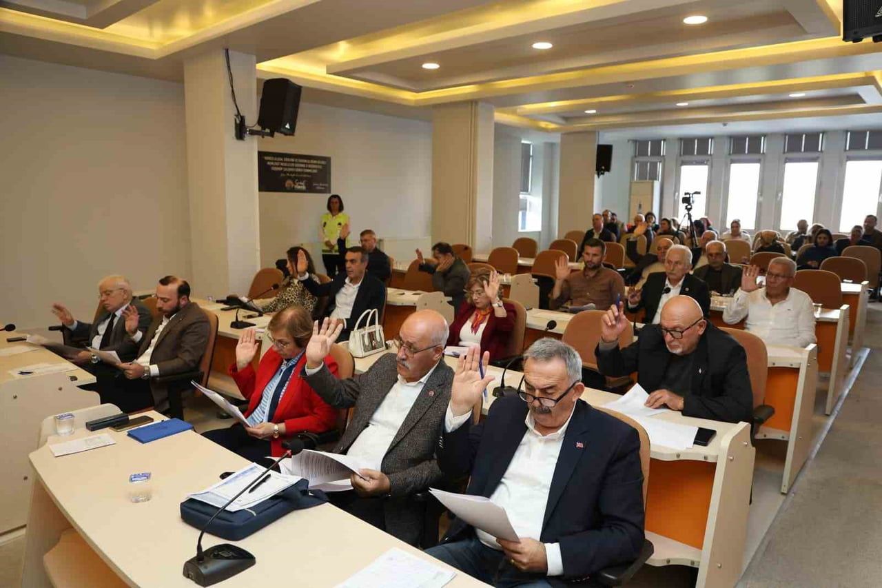 SAMSUN’UN ATAKUM BELEDİYESİ BELEDİYE MECLİSİ’NDE 2027 YILI İÇİN TAHMİNİ GİDER BÜTÇESİ 4 MİLYAR 750...