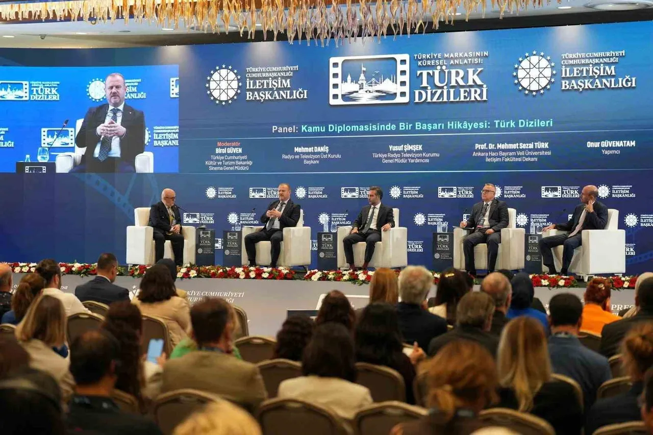 RADYO VE TELEVİZYON ÜST KURULU (RTÜK) BAŞKANI MEHMET DANİŞ, CUMHURBAŞKANLIĞI İLETİŞİM BAŞKANLIĞI...
