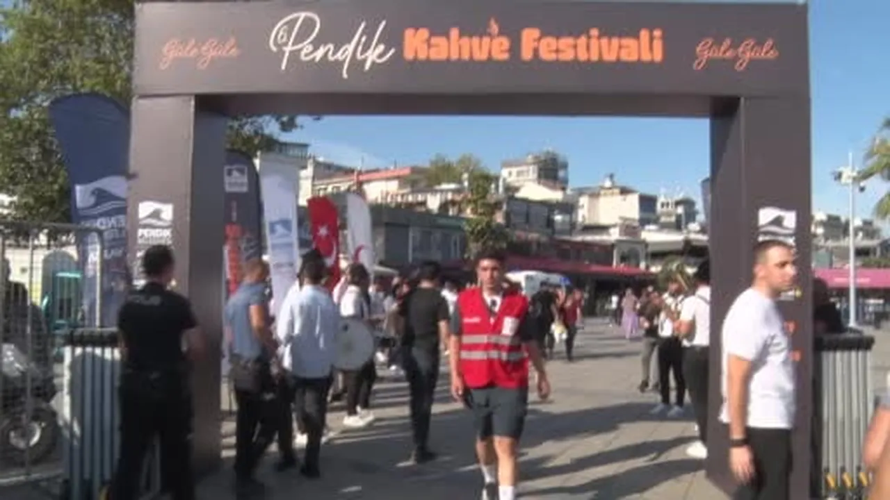 6’ıncı Pendik Kahve Festivali ziyaretçilere kapılarını açtı