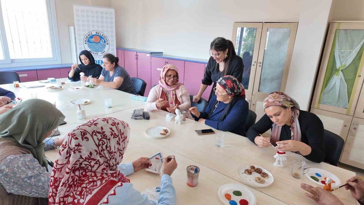 MERSİN'İN MERKEZ İLÇE AKDENİZ BELEDİYESİ TARAFINDAN KADINLARIN PSİKOLOJİK DAYANIKLILIKLARINI...