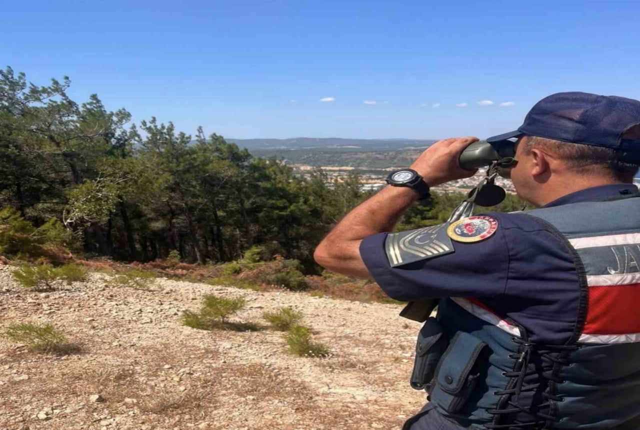 ÇANAKKALE’NİN ECEABAT İLÇESİNDE TARİHİ ALAN’DA JANDARMA EKİPLERİNCE DENETİMLER...