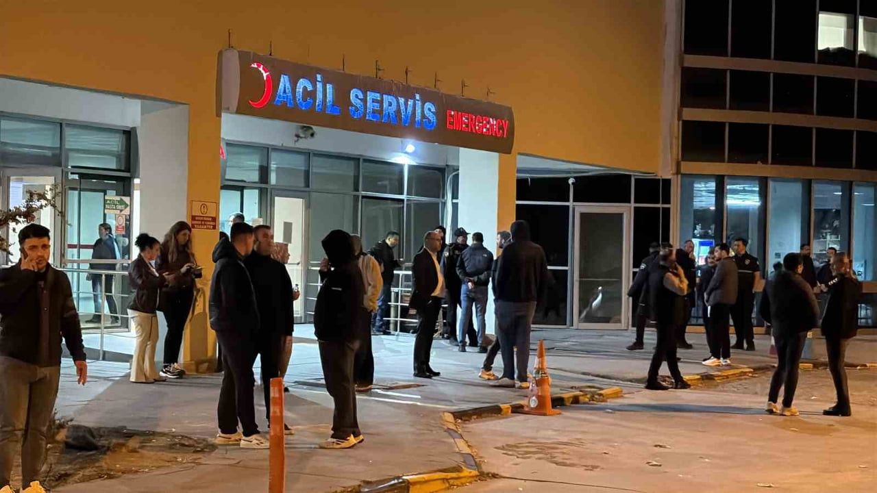 MANİSA’NIN SOMA İLÇESİNDE MEYDANA GELEN MADEN KAZASINDA GÖÇÜK ALTINDA KALAN İŞÇİLERİN TAMAMINA...