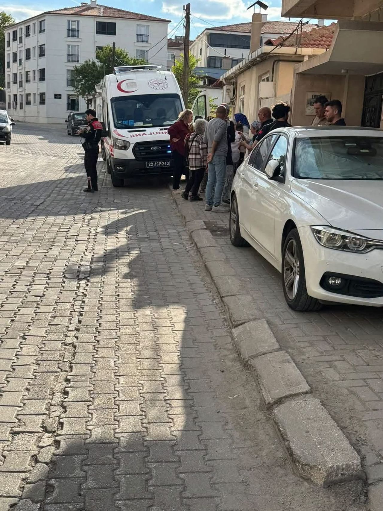 89 YAŞINDAKİ S.K EVİNDE ÖLÜ BULUNDU. KESİN ÖLÜM NEDENİNİN BELİRLENMESİ AMACIYLA OTOPSİ YAPILMAK...