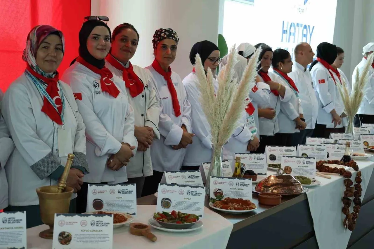 HATAY MUTFAĞI KURS PROGRAMI’NIN AÇILIŞ PROGRAMINDAN GÖRÜNTÜ.