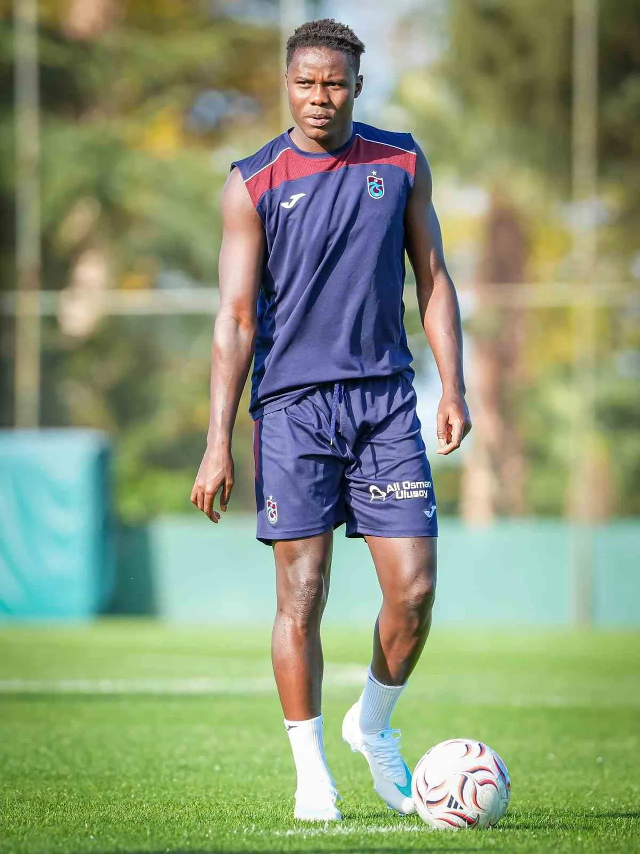 TRABZONSPOR’DA PAUL ONUACHU’NUN YOKLUĞUNDA FRANCULİNO DJU ÇIKTIĞI 8 RESMİ KARŞILAŞMADA 7 GOL...
