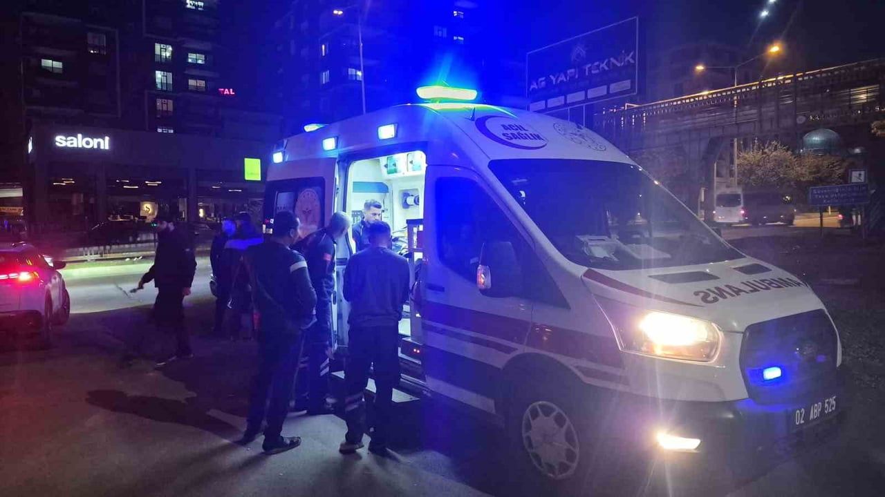 ADIYAMAN’DA OTOMOBİL İLE MOTOSİKLETİN ÇARPIŞMASI SONUCU MEYDANA GELEN TRAFİK KAZASINDA 1 KİŞİ...
