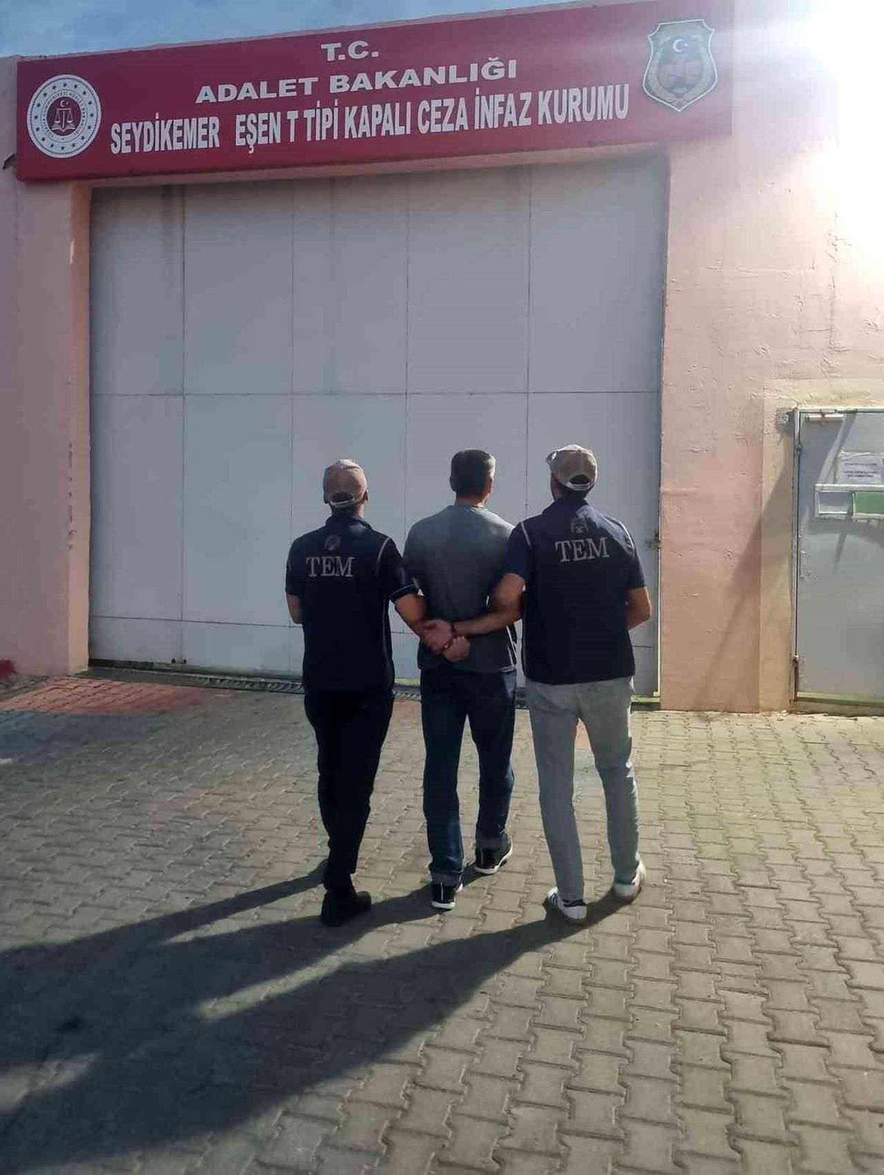 MUĞLA EMNİYET MÜDÜRLÜĞÜ İSTİHBARAT VE TEM ŞUBE MÜDÜRLÜĞÜ EKİPLERİNCE FETÖ SİLAHLI TERÖR ÖRGÜTÜNE...