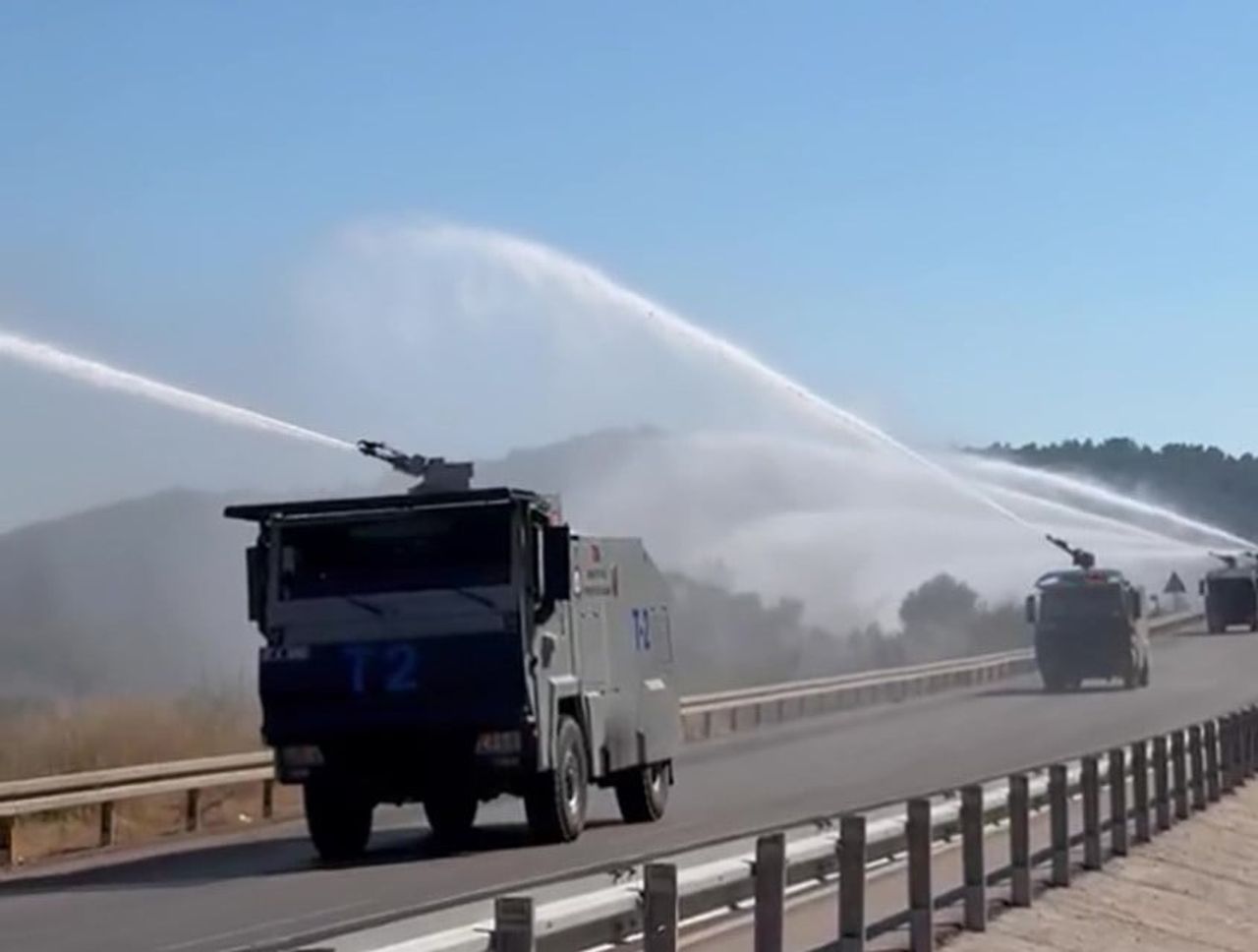 ANTALYA'NIN KUMLUCA İLÇESİNE BAĞLI YAZIR MAHALLESİ'NDE ÖNCEKİ GÜN BAŞLAYAN VE 2 GÜNLÜK MÜCADELENİN...