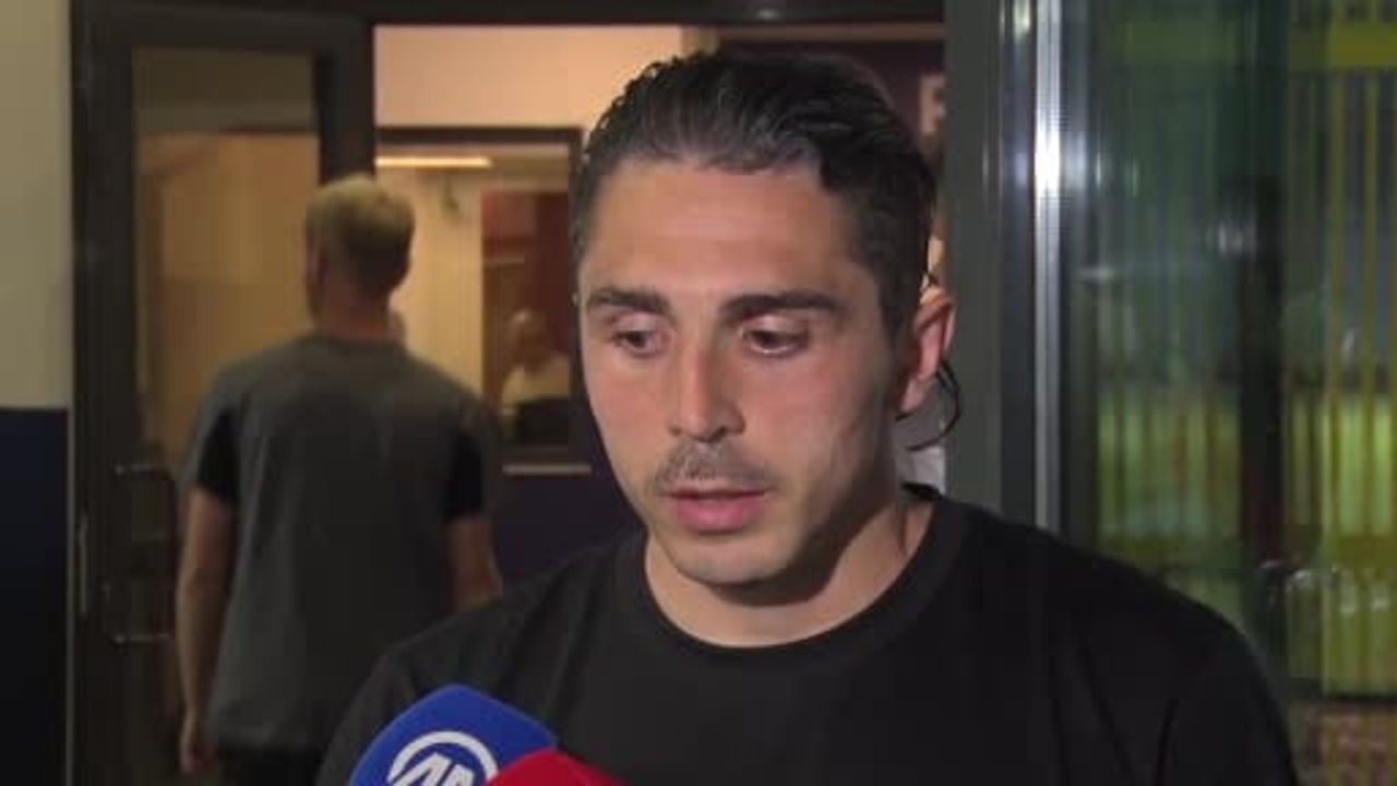 Premier Lig ekibi Hull City’de forma giyen milli futbolcu Abdülkadir Ömür, bu sene takımın bir...