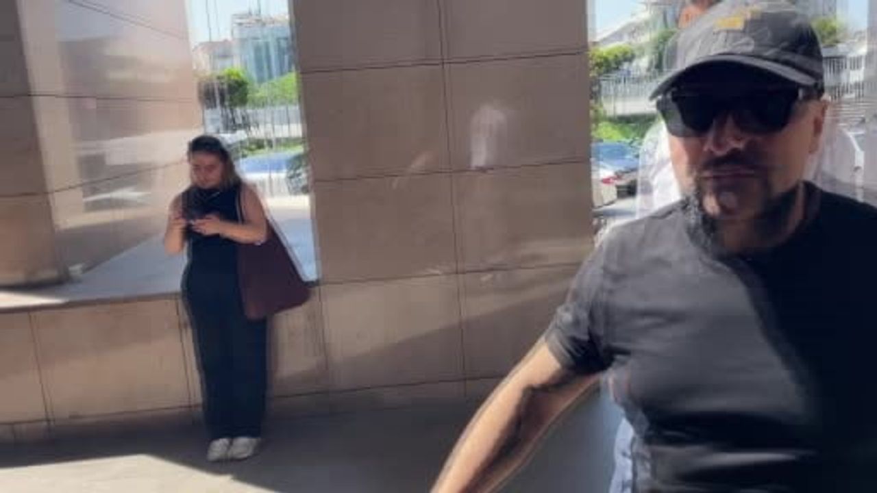 Sanatçı Hayko Cepkin, İstanbul Cumhuriyet Başsavcılığınca yürütülen "Ahbaplar Suç Örgütü"...