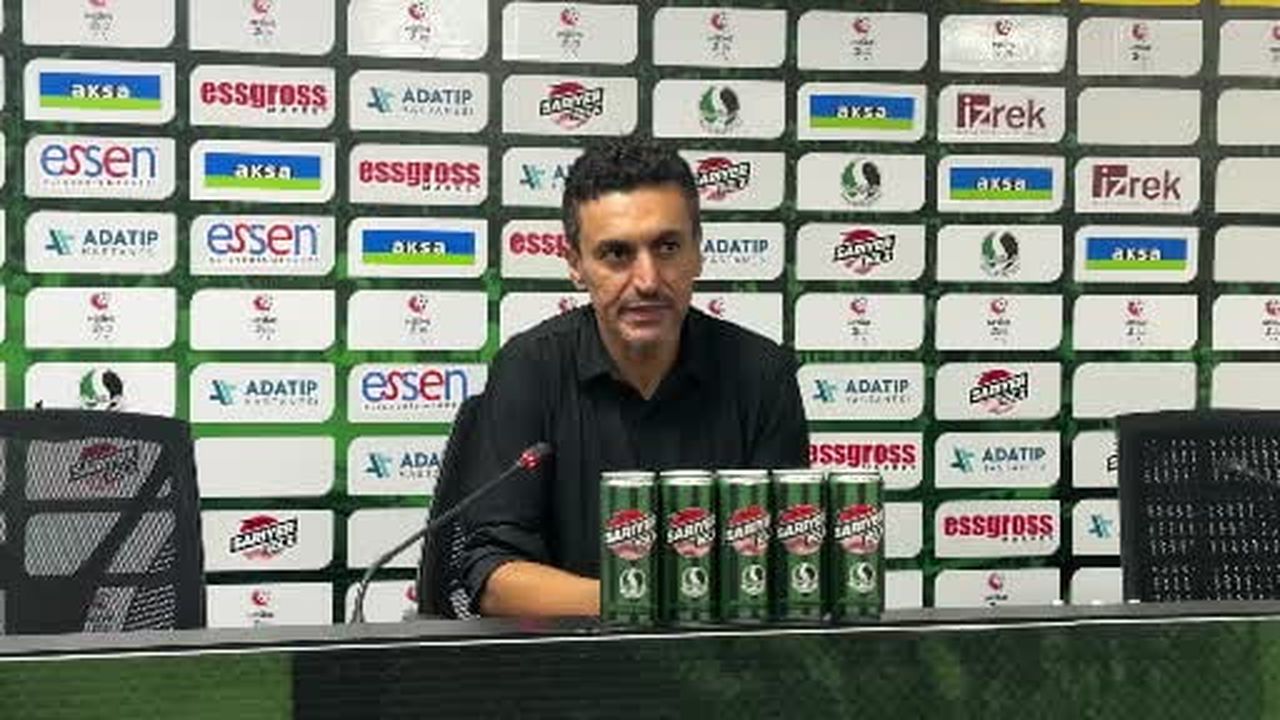 Sakaryaspor Teknik Direktörü Ümit Bozkurt, Kütahya Spor Futbol Kulübü maçı sonrası yaptığı...