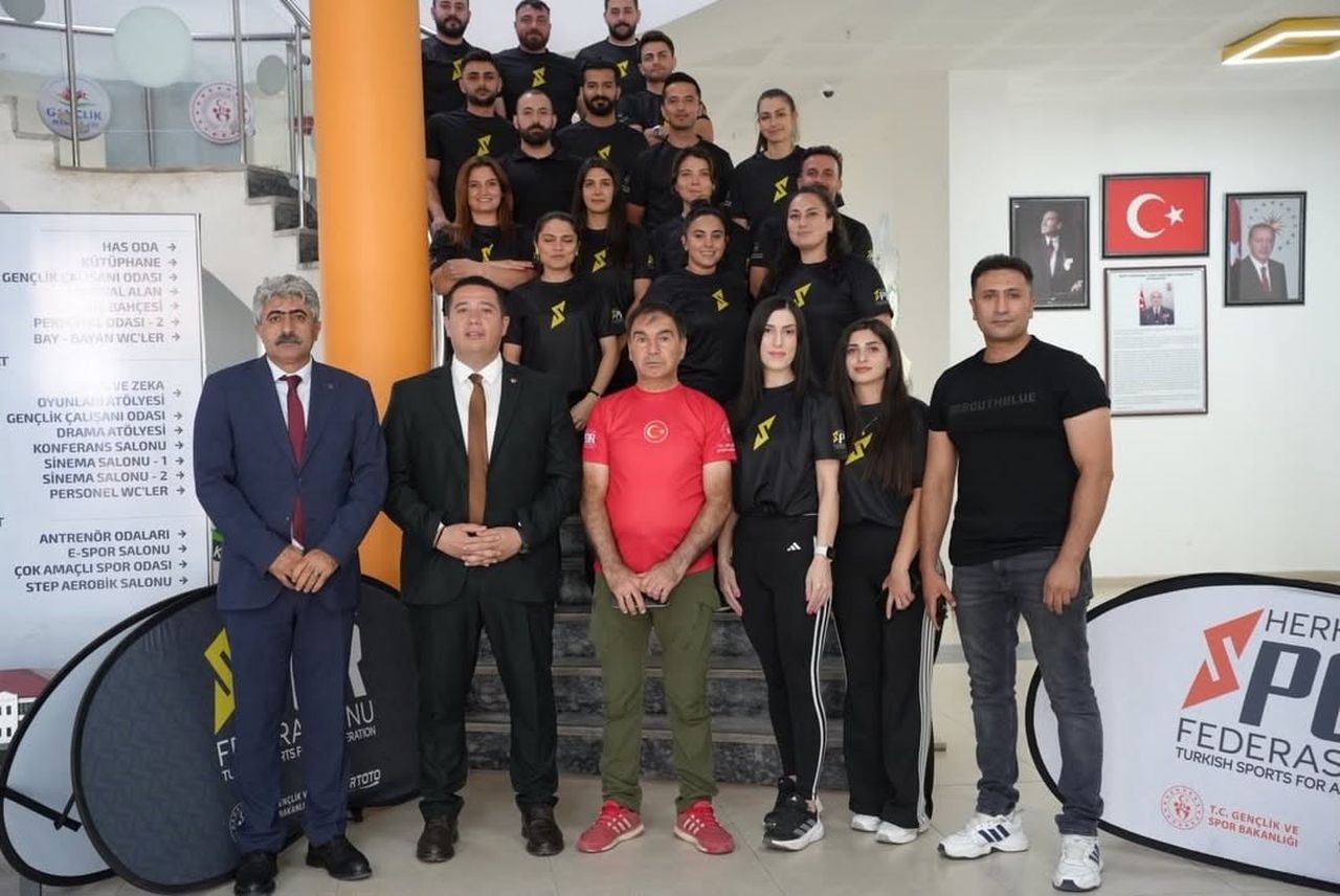 KARS, WELLNESS ANTRENÖRLERİNİN BULUŞMA NOKTASI OLDU(KARS-İHA)