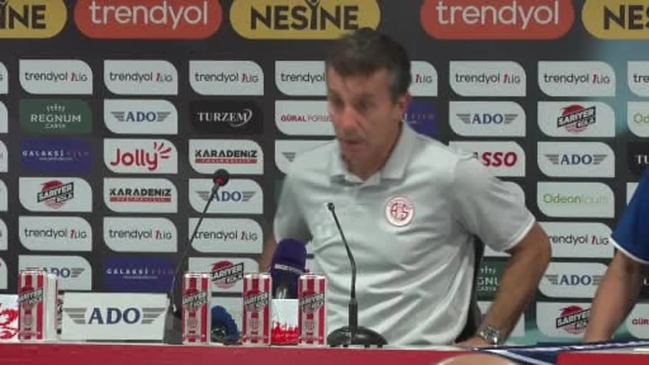 Antalyaspor Teknik Direktörü Bülent Korkmaz, Pendikspor maçının ardından, 3 maçta 8 gol...