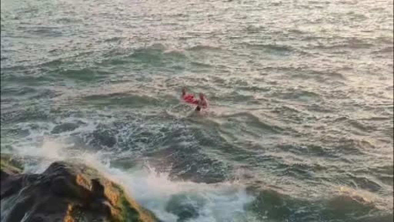 Giresun'da denize giren 4 arkadaştan 1'i hayatını kaybetti