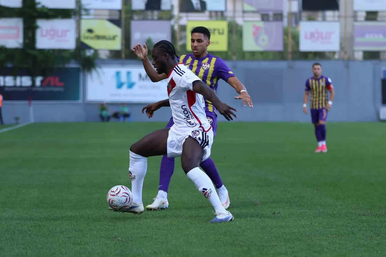 TRENDYOL SÜPER LİG’İN 2. HAFTASINDA EYÜPSPOR, SAHASINDA GAZİANTEP FK’YA 1-0 MAĞLUP OLDU.