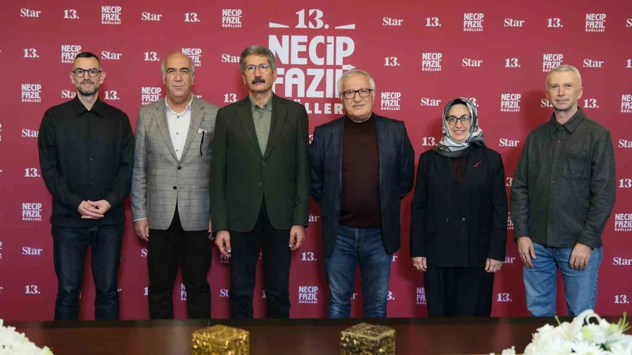 JÜRİ