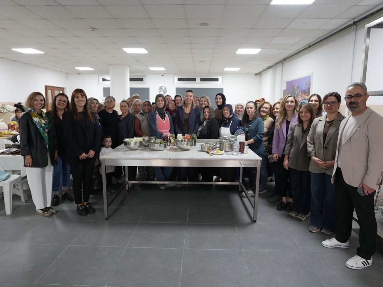DENİZLİ BÜYÜKŞEHİR BELEDİYESİ’NİN GELENEKSEL MUTFAK KÜLTÜRÜNÜ YAŞATMAK AMACIYLA BAŞLATTIĞI ATÖLYE...