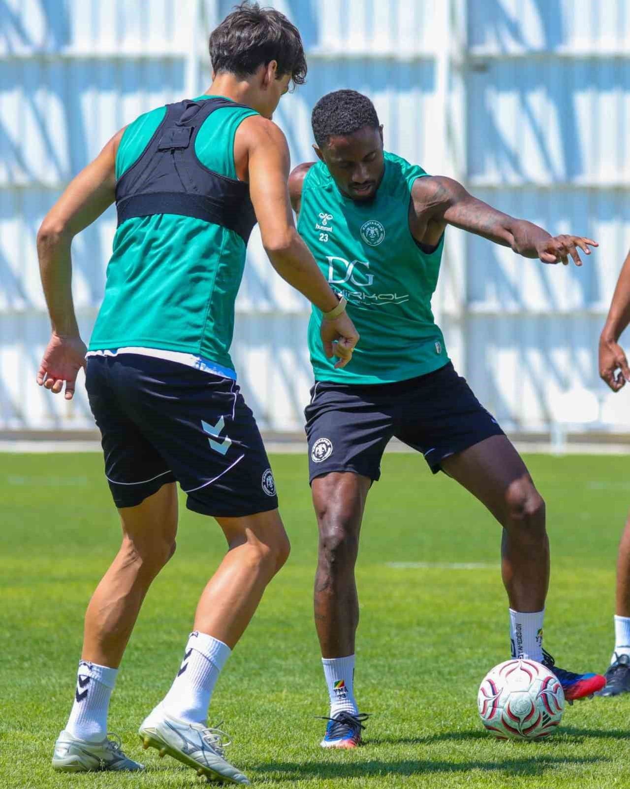 TRENDYOL SÜPER LİG 1. HAFTA MAÇINDA ÇAYKUR RİZESPOR'U KONUK EDECEK KONYASPOR, YAPTIĞI ANTRENMANLA...