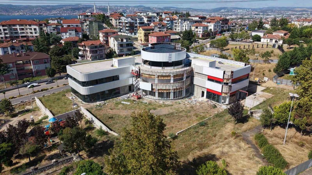 BAŞİSKELE'DE ÇOCUKLARIN OKUYACAĞI, ÖĞRENECEĞİ, KEŞFEDECEĞİ VE KEYİFLİ VAKİT GEÇİRECEĞİ YENİ YAŞAM...