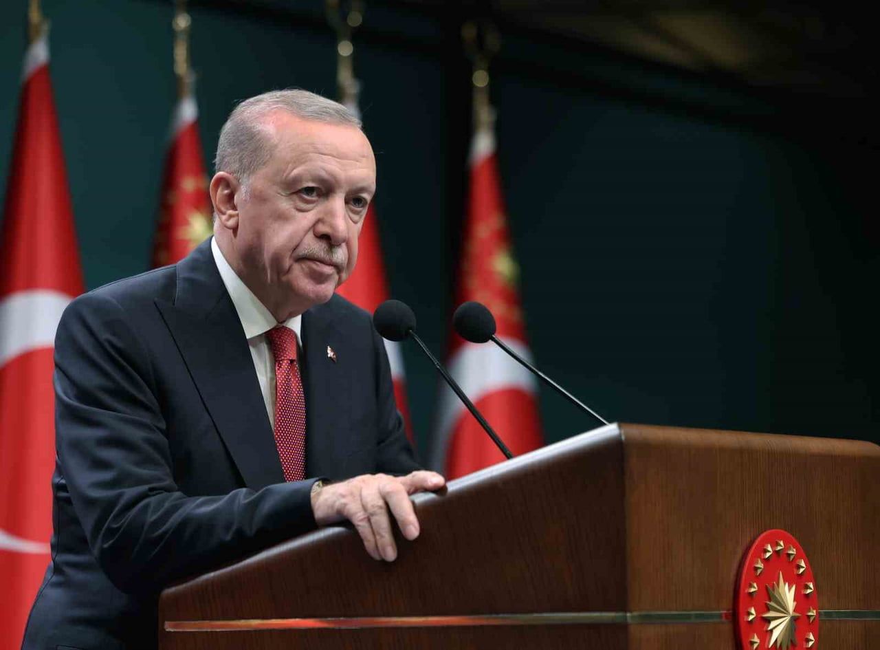 CUMHURBAŞKANI ERDOĞAN: "FAHİŞ GETİRİLER ELDE ETMİŞ; SPEKÜLASYON VE MANİPÜLASYON YOLUYLA HAKSIZ...