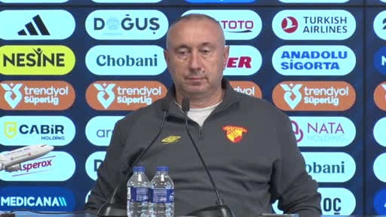 Göztepe Teknik Direktörü Stanimir Stoilov, Fenerbahçe karşılaşmasında çok değerli bir galibiyet...
