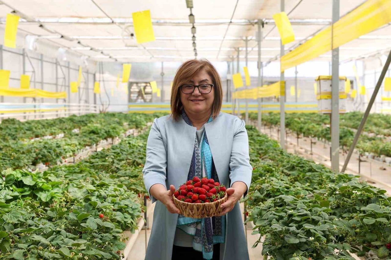 GAZİANTEP BÜYÜKŞEHİR BELEDİYE BAŞKANI FATMA ŞAHİN, MERKEZ KATI ATIK DÜZENLİ DEPOLAMA SAHASI’NDA...