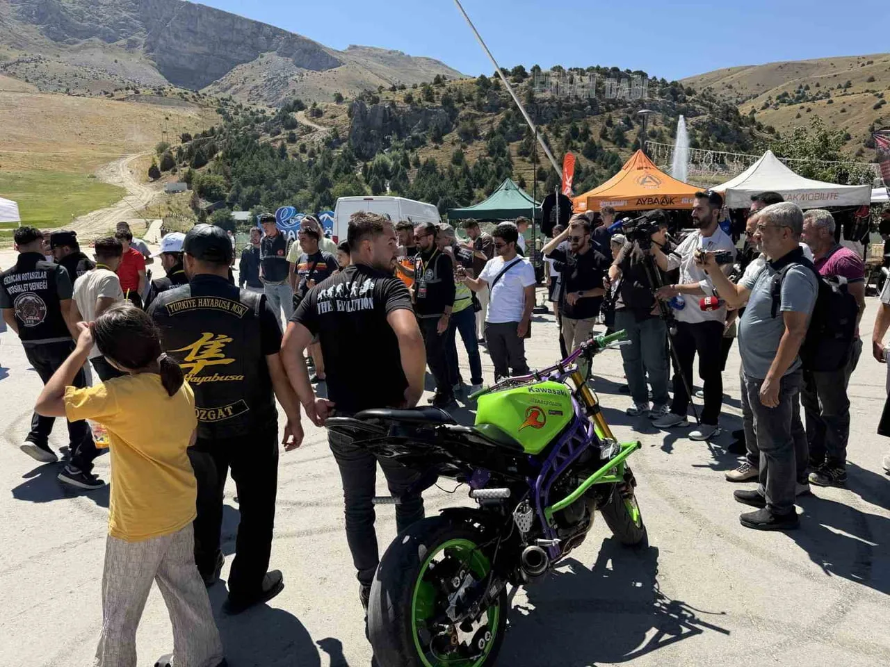 ERZİNCAN’DA ‘ERGAN MOTOFEST’ AKROBASİ ŞOVUYLA BAŞLADI