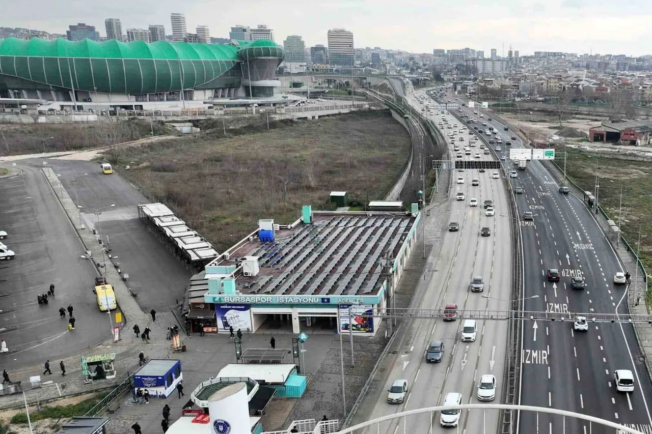 BURSA BÜYÜKŞEHİR BELEDİYESİ, BURSASPOR’UN YENİ SEZONDA İÇ SAHADA OYNAYACAĞI KARŞILAŞMALARDA...