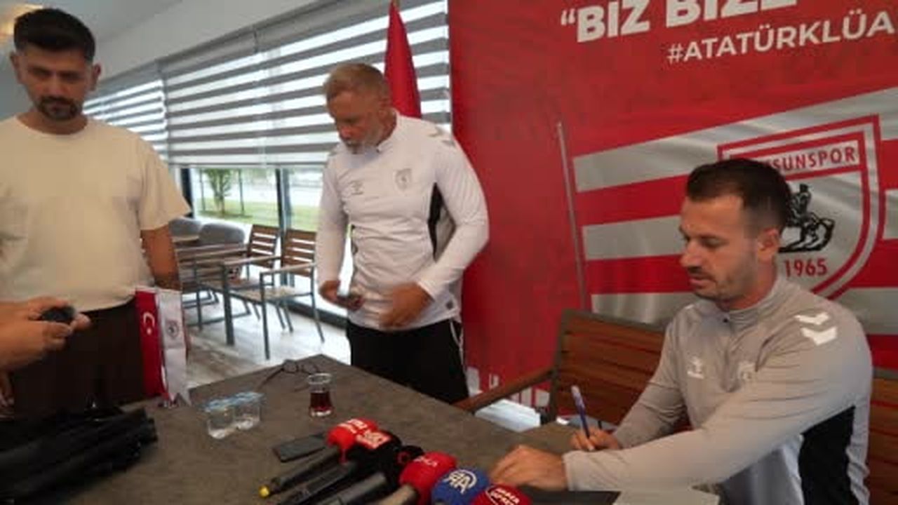 Samsunspor Teknik Direktörü Thorsten Fink, tüm odak noktalarını Fenerbahçe maçına çevirdiklerini...