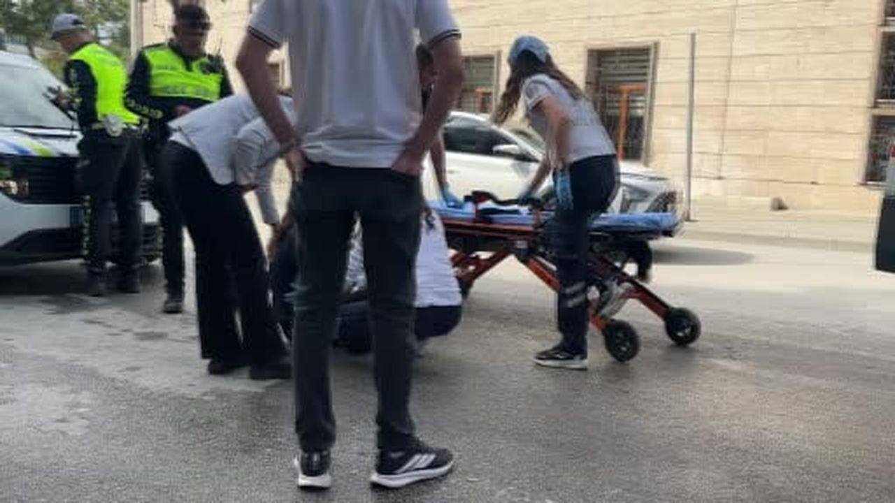 Burdur’da motosiklet devrildi: 1 yaralı