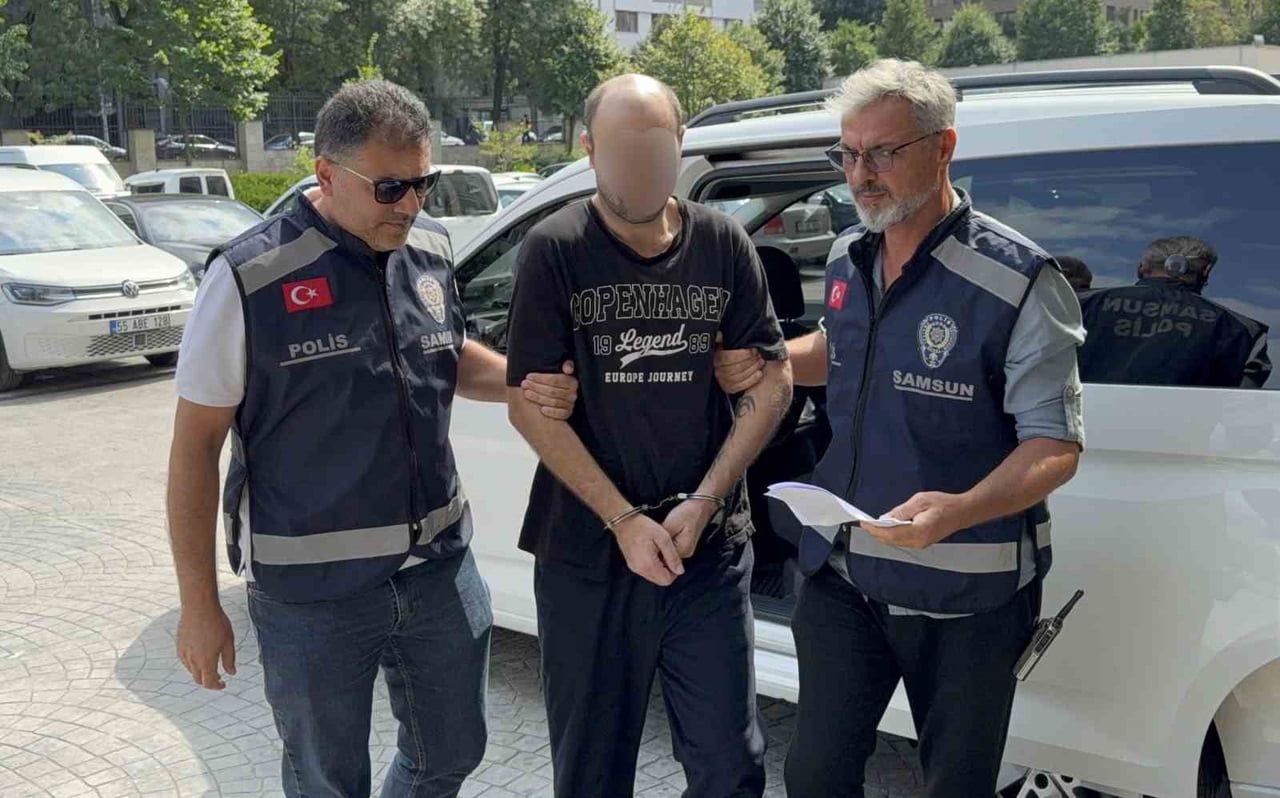 SAMSUN’UN ATAKUM İLÇESİNDE, HAKKINDA "UYUŞTURUCU VEYA UYARICI MADDE TİCARETİ YAPMA VEYA SAĞLAMA"...