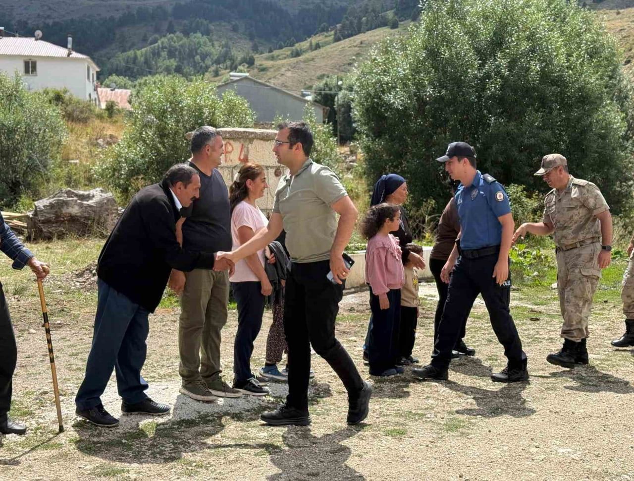 REFAHİYE KAYMAKAMI TAŞKIRAN KÖY ZİYARETLERİNDE BULUNDU