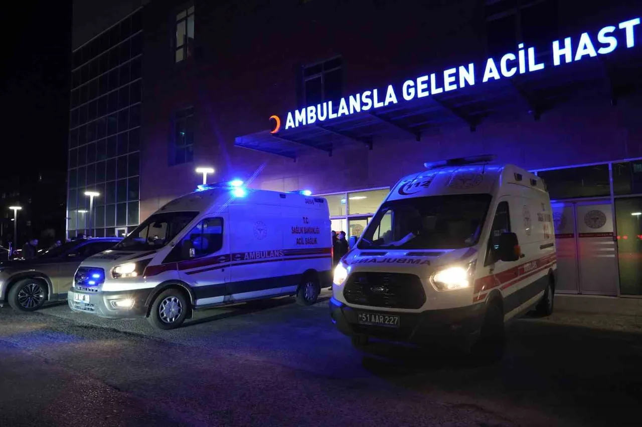 NİĞDE’DE SİLAHLI KAVGADA 2 KİŞİ YARALANDI