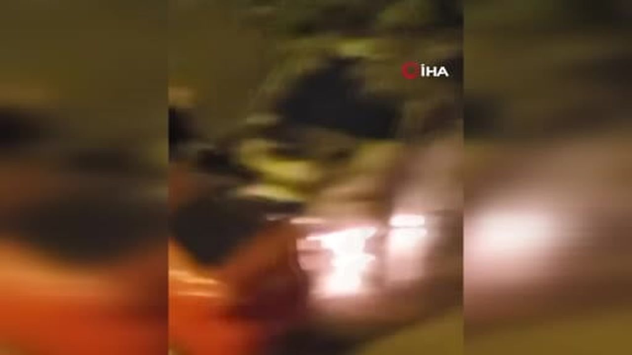 Esenyurt’ta haraç vermeyince oto galeriyi kundakladılar: O anlar kamerada